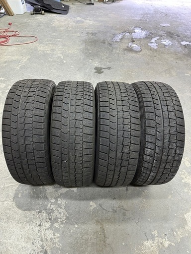 ウィンターマックス　2020年製　225/50-18