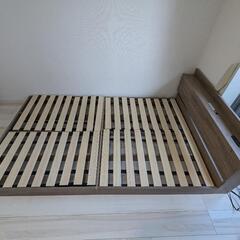 セミダブル【照明＆棚付きローベッド 『Famite ファミーテ』グレージュ】(RASIK)の画像