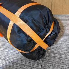 【値下げ】電熱シュラフ　寝袋　2回使用　キャンプの画像
