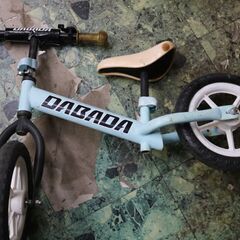 8日来訪あり　人気の　ペダル無し自転車　子供の練習用　入門用にの画像