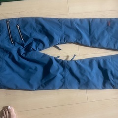 スノーボードウェアパンツの画像