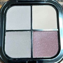 アイシャドウの画像