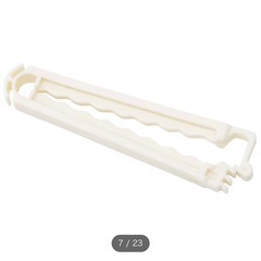 ニトリ ロールカーテン  180✖️220の画像