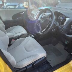 車検2年付　H22年式　（ホンダ　フィット　GＰ1）34.8万円の画像