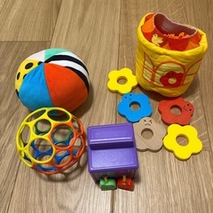 知育玩具　ボール