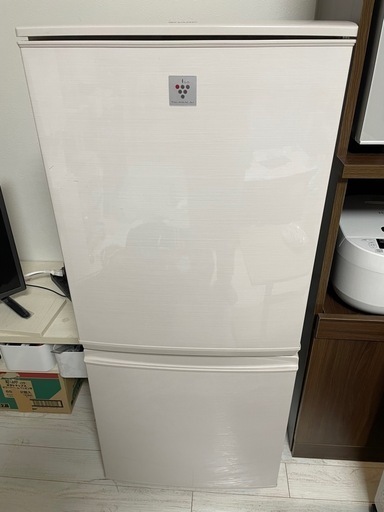 SHARP冷蔵庫35kg2015年製