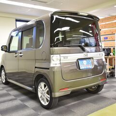 【売約済】H24年式ダイハツ　タントカスタム　カスタムRS　禁煙車　ＲＳターボ　電動スライドドア　走行６２０００キロ　ＨＩＤヘッドライト　フォグランプ　純正１５インチアルミホイール　スマートキー　オートエアコン　ウインカー付き電動格納ドアミラー　ベンチシートの画像