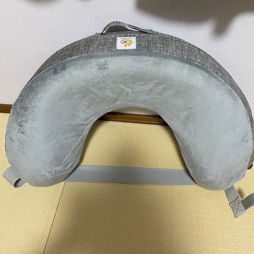 【新品・未使用】エルゴベビー　ナーシングピロー　授乳クッション