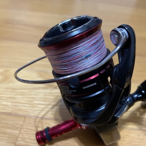 【本日限定値下げ】シマノ20ヴァンフォードC3000HG 本日限定値下げ】シマノ20ヴァンフォードC3000HG