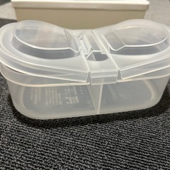 プラ容器　おまけ付きの画像