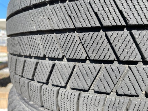 中古【2021年製】 VRX3  205/60/R16  スタッドレスタイヤ4本（ホイール付き） 　ブリヂストン　ブリザック