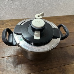 美品　ティファール 圧力鍋 クリプソ 4L