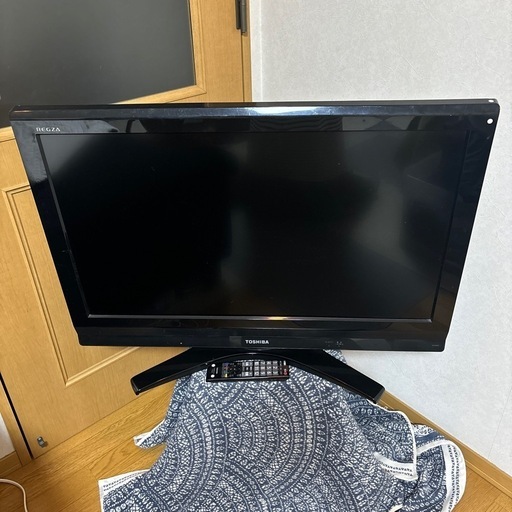今日明日のみ。東芝REGZA 32型テレビ【金額相談受け付けます】