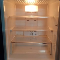 【99年式】SANYO 冷蔵庫　SR-25R   250L の画像