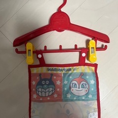アンパンマン　収納付ハンガー
の画像