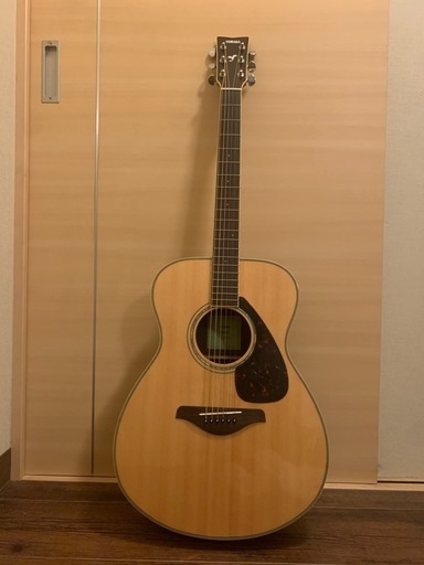 ヤマハ　アコースティックギター FS830