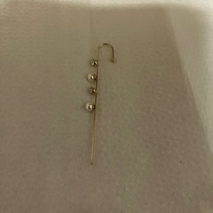 ピアス