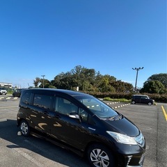ホンダ フリード ハイブリッド H24 年式 車検ありの画像