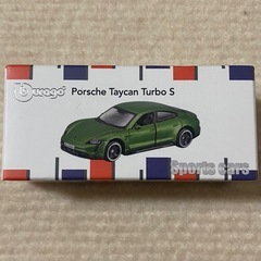 ブラーゴ新品1/64ミニカー　ポルシェTaycan Turbo S