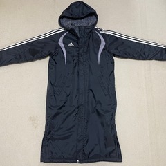 adidas ベンチコート