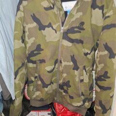 Columbiaジップパーカー