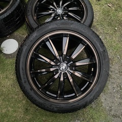 タイヤホイールの画像