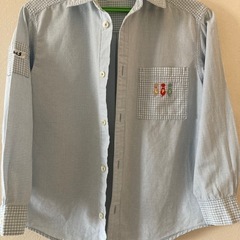 130サイズ　キッズ 長袖シャツ 新品同様の画像