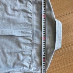 130サイズ　キッズ 長袖シャツ 新品同様の画像
