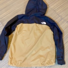 The North Face レインジャケット150の画像