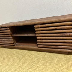テレビ台