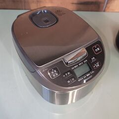 【最終値下げ】伊勢崎店【現状品】gi11-1 SHARP シャープ 炊飯器 KS-S10J-S 通電確認済 2018年の画像