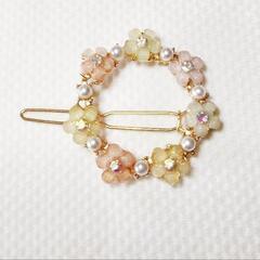 花のカラフルなヘアピン4種　 アクセサリー　髪飾り　髪留め　ヘアアクセサリーの画像