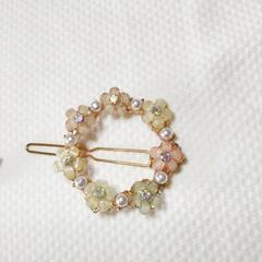 花のカラフルなヘアピン4種　 アクセサリー　髪飾り　髪留め　ヘアアクセサリーの画像