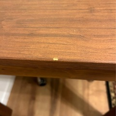 ダイニングテーブルの画像