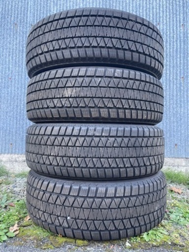 ワ)超バリ溝 BRIDGESTONE BLIZZAK DM-V3 ブリヂストン ブリザックディーエムブイスリー 225/60R18 100Q スタッドレス 冬タイヤ 4本SET