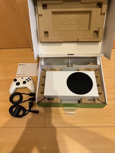 (美品）Xbox Series S 本体