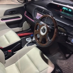 ノーマル戻しで25万にて販売可能 ハイブリッドは自動車税アップ無し しっかりメンテしてます 車検たっぷり 機関良好 車高短 アウトリップ アクア カスタム多数の画像