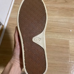 UGG スニーカーの画像