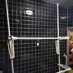 壁面つっぱり物干しの画像