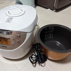東芝　炊飯器5.5合　RC-10MSH　