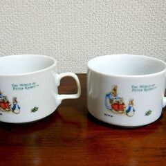 ★ピーターラビット カップ KFC 中古品