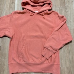 ②GU  パーカー　S