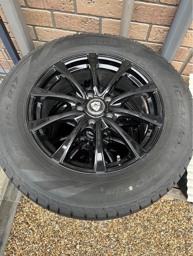 スタッドレスタイヤ　ホイールセット
225／65r17