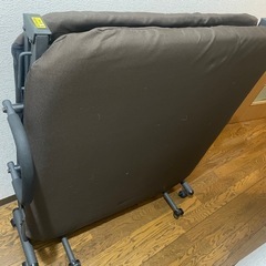 折りたたみシングルベッド