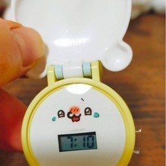 らぶいーず ぴょんちいのおもちゃの時計の画像