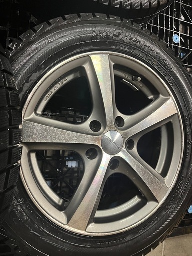 ヨコハマ スタッドレス タイヤ付きホイール16インチ 4本