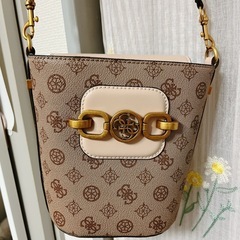Guess ゲスバッグ