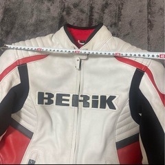 レディース ベリック レザージャケットXSの画像