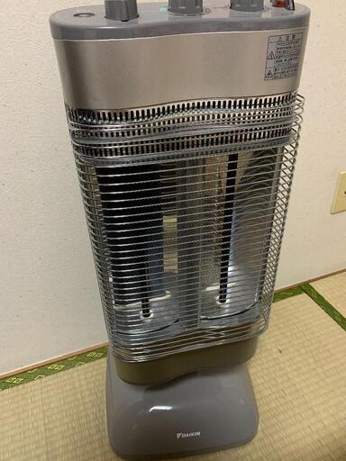 ダイキン　遠赤外線ヒーター