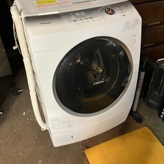 TOSHIBA2012年製ドラム式洗濯機　ジャンク